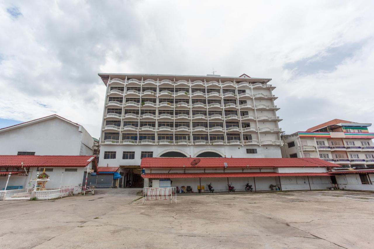 Capital O 1115 Wang Thong Hotel Maesai Mae Sai Exteriér fotografie